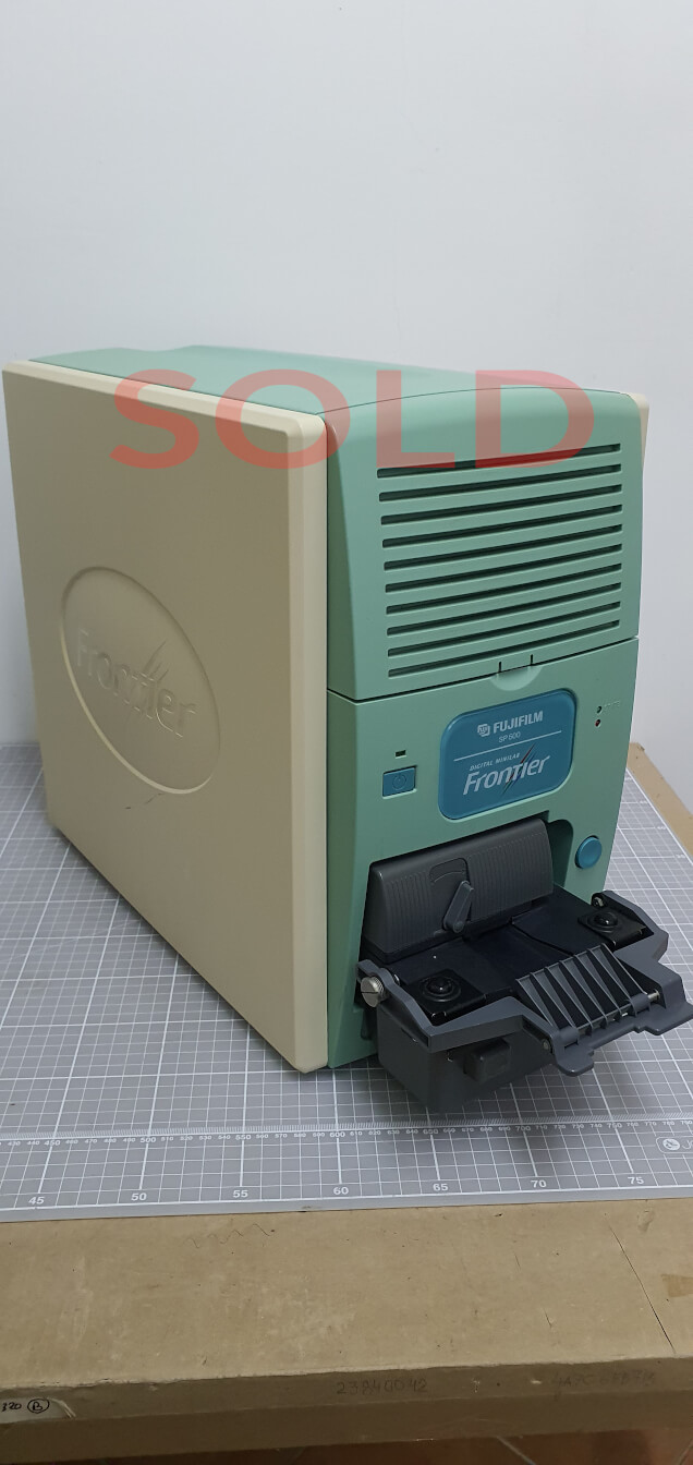 SP500 USB film scanner for sale from minilablaser.com