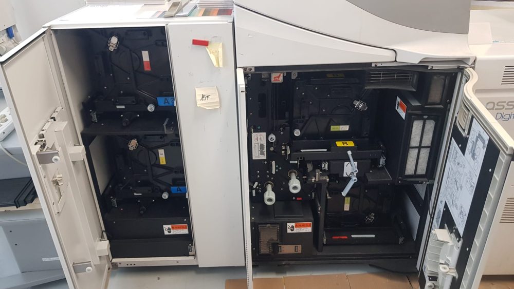 qss3411pro from minilablaser.com perfect condition like new 580k prints only